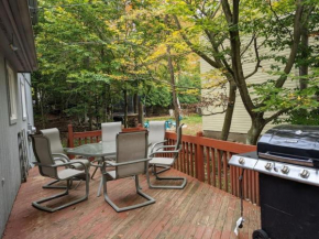 Poconos Parking Community Amenities
